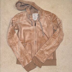 Hollister velour hoodie (S)